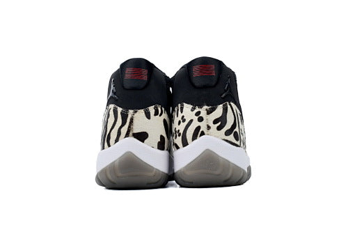 Nike Air Jordan 11 Retro basketball shoes Breathable, shock-absorbing, comfortable, and non-slip sports shoes.
