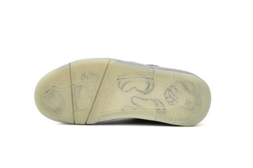 KAWS X Nike Air Jordan 4 Retro basketball shoes Cushioned casual sneakers for comfort.