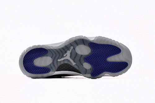 Nike Air Jordan 11 Retro basketball shoes Comfortable, versatile, non-slip sports shoes.